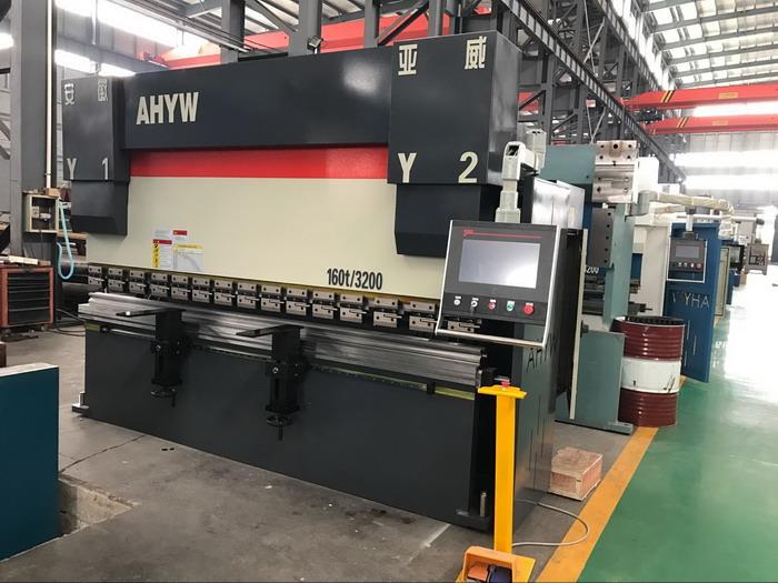 160T3200 6 AXIS PRESSBRAKES.jpg