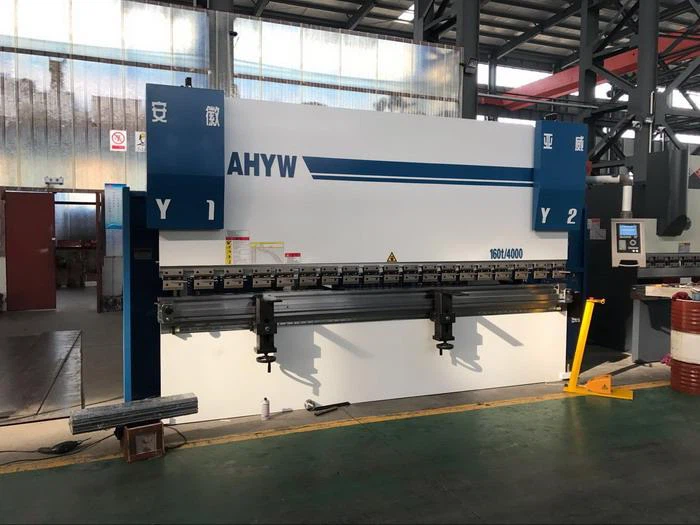 AHYW Yawei 4 Axis CNC Brake Press 160T DELEM DA52S Motorised crowning 