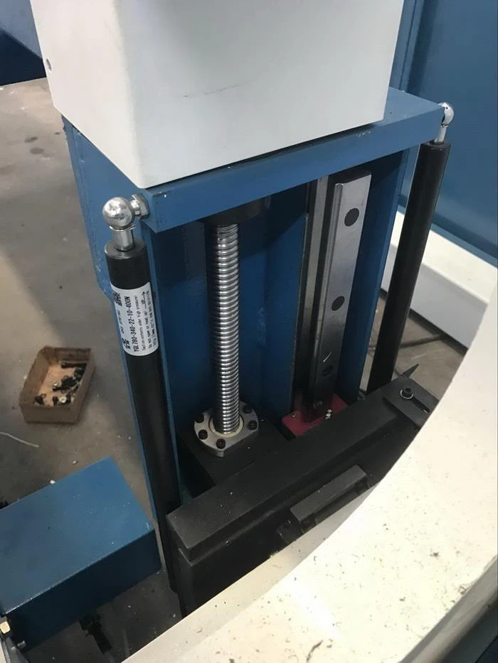 CNC controlled R axis yawei 3m metal bending machines china manufactures