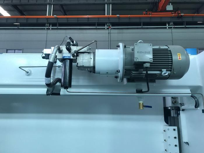 Germany Siemens main motor for IE3 CE  standard synchro press brakes china yawei made