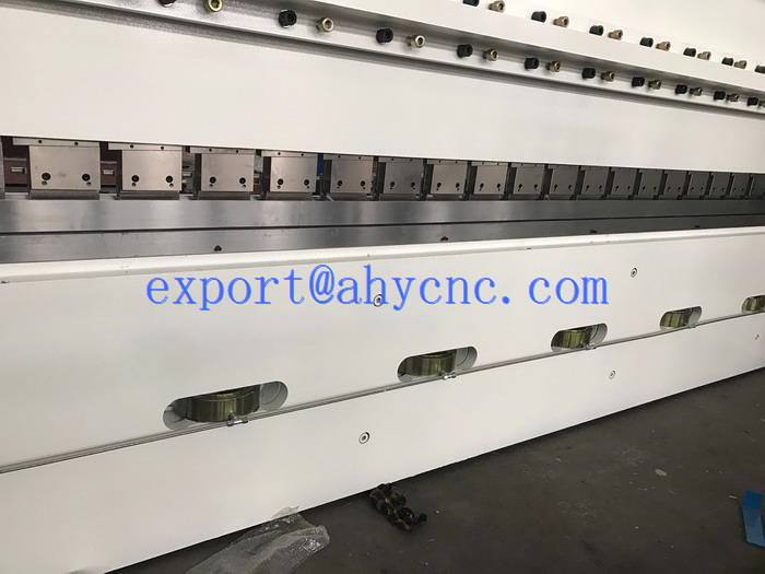 CNC Hydraulic anti deflection table for 6m large yawei 300T sheet metal bending machine made in china factory