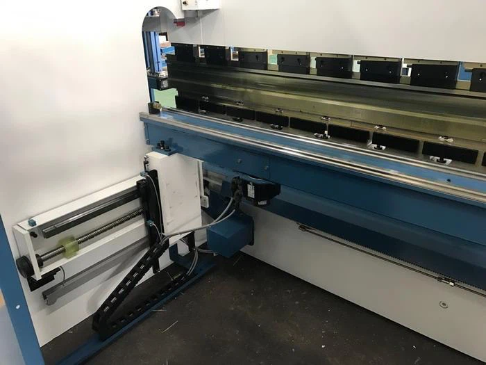 R axis bending back gauge for AHYW Yawei PBH CNC press brakes 5 axis 3m metal bending china factory