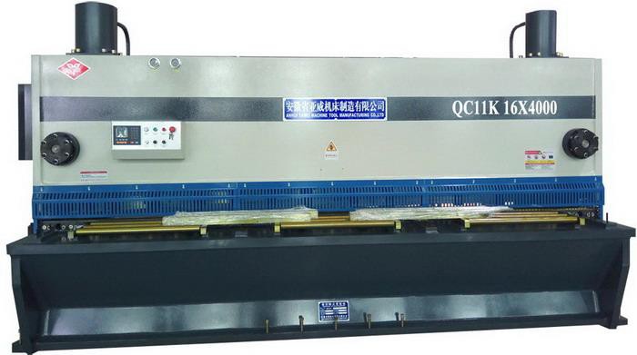 Yawei 4m Metal Guillotine Shear 16mm Cutting
