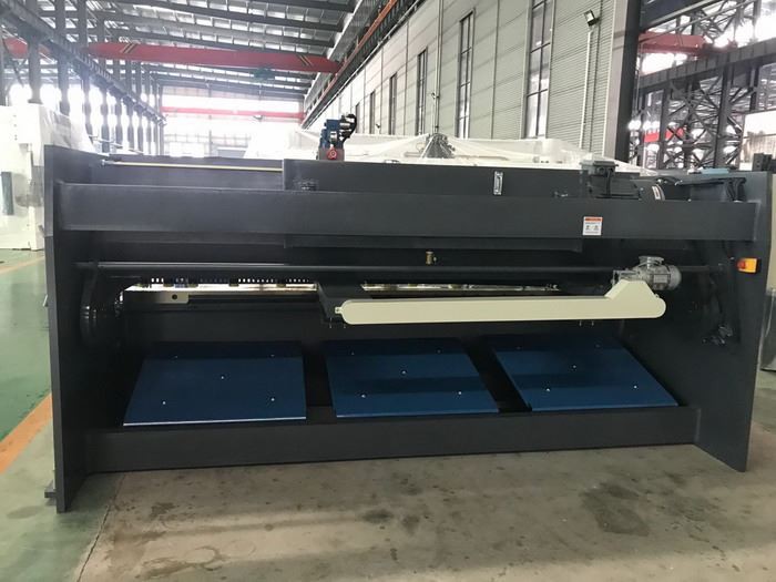 AHYW Yawei 3m sheet metal 8mm guillotine E21 china factory E21