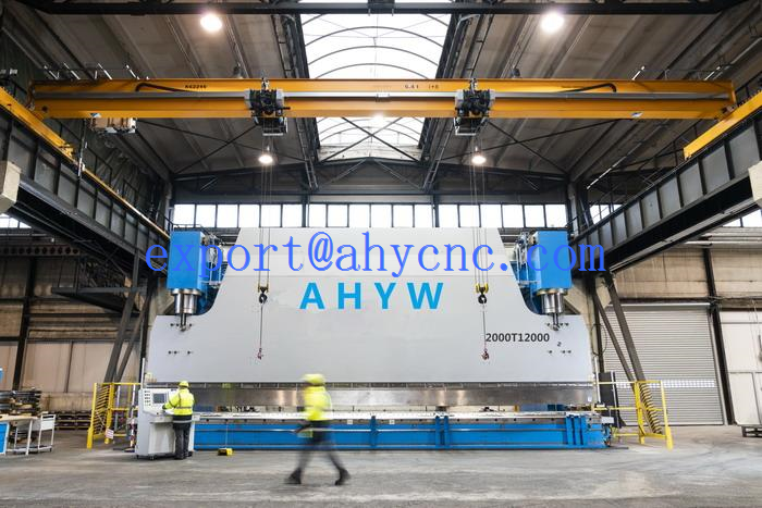China AHYW 2000T12M Large CNC Press Brake 6 Axis