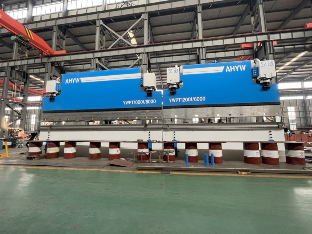 China AHYW Yawei 1000T8M 1200T6M CNC TANDEM PRESSBRAKE China AHYW Yawei 1000T8M 1200T6M CNC TANDEM PRESSBRAKE